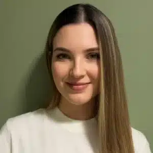 Dra Kamila Longo Martins